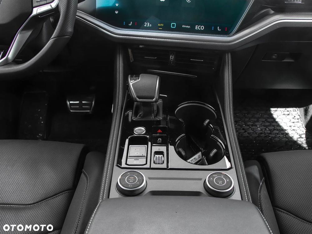 Volkswagen Touareg 3.0 V6 TDI 4Motion R-Line - 18