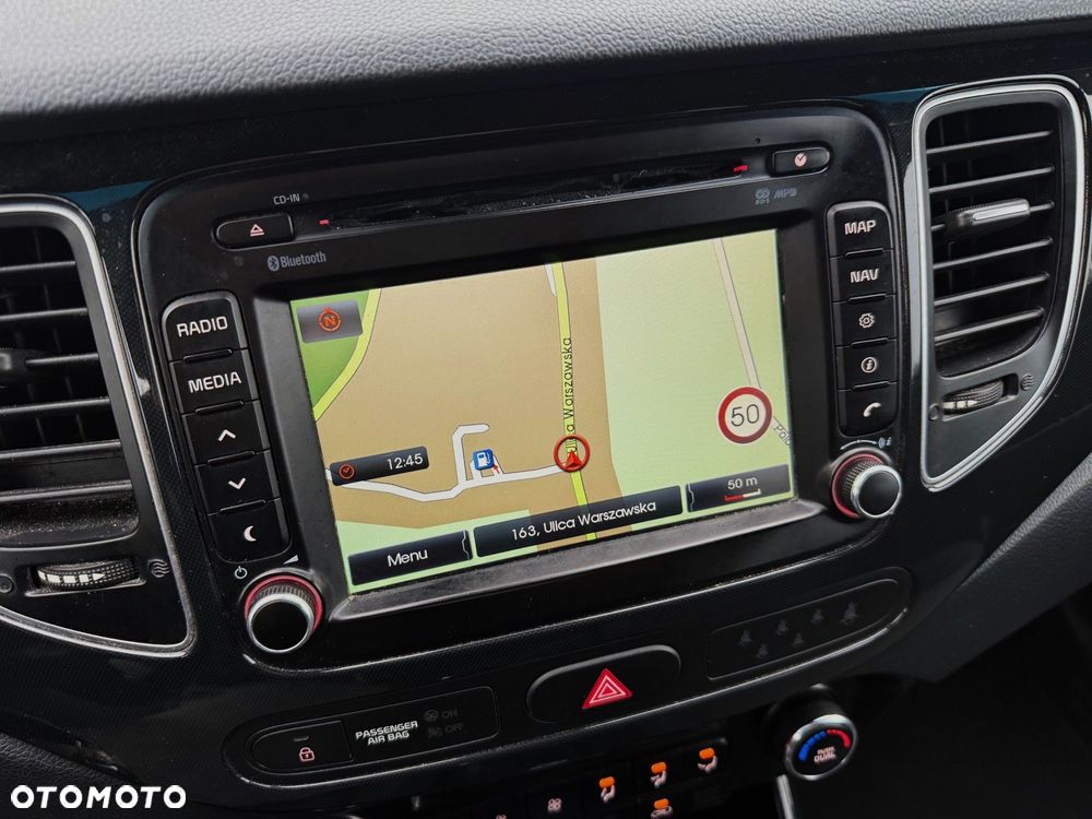 Kia Carens 1.7 CRDi 115 Dream-Team Edition - 17