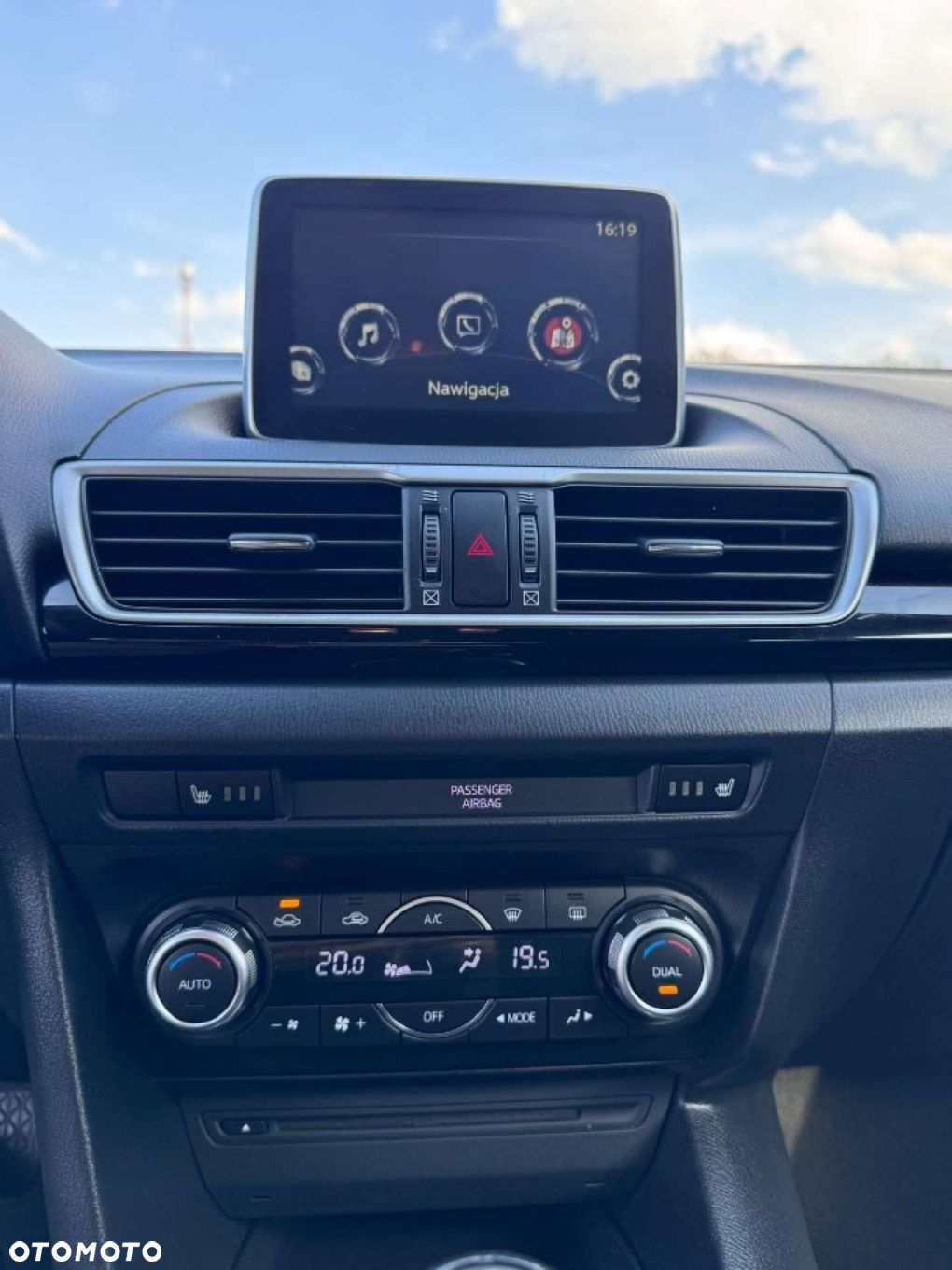 Mazda 3 - 20