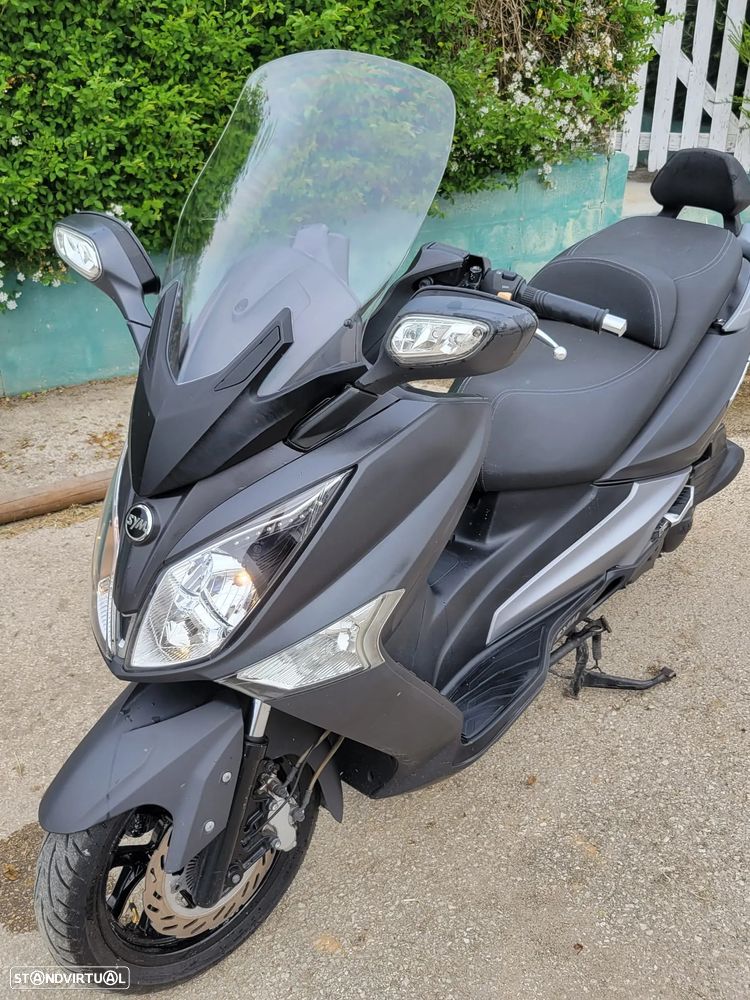 Sym GTS GTS 125i - 7