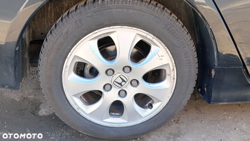 Honda Accord 2.0 Executive - 8