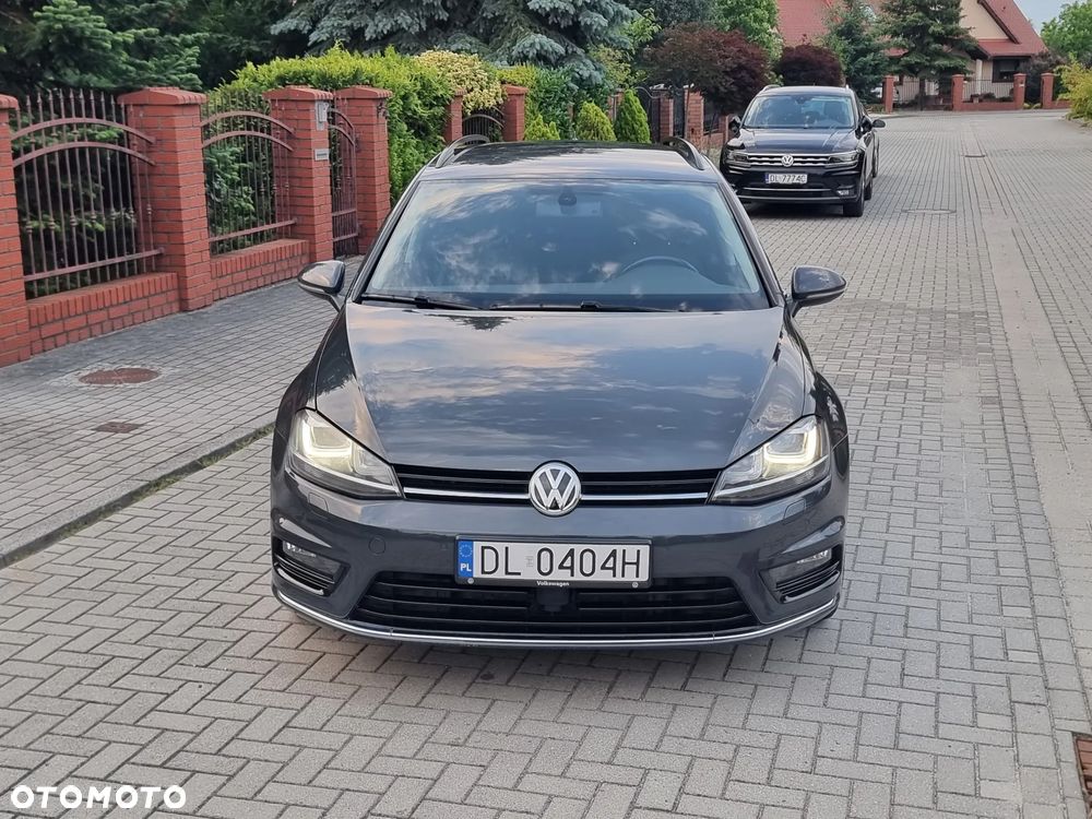 Volkswagen Golf - 4