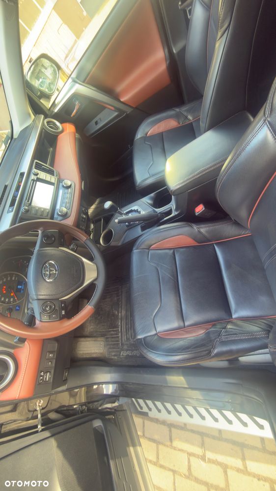 Toyota RAV4 2.0 Prestige MS - 9