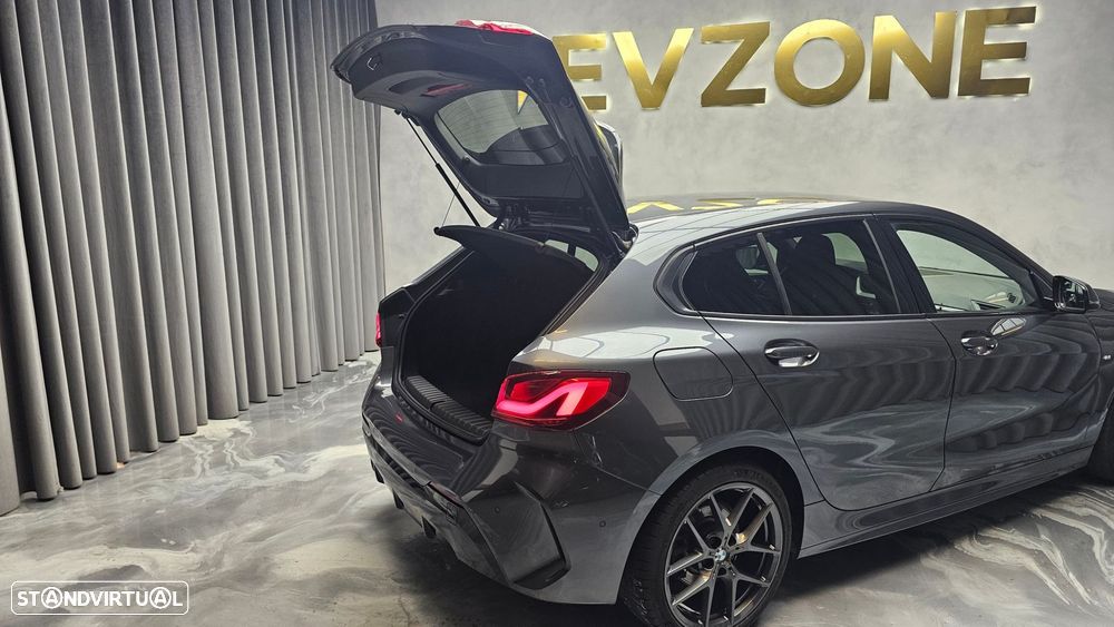 BMW 116 d Pack Desportivo M Auto - 29