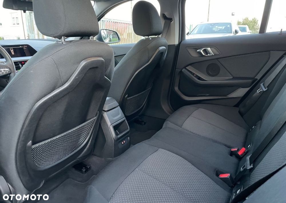BMW Seria 1 116i Advantage - 23