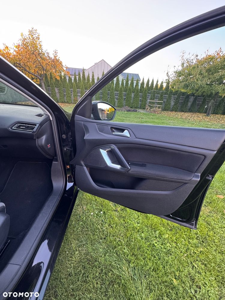 Peugeot 308 - 11