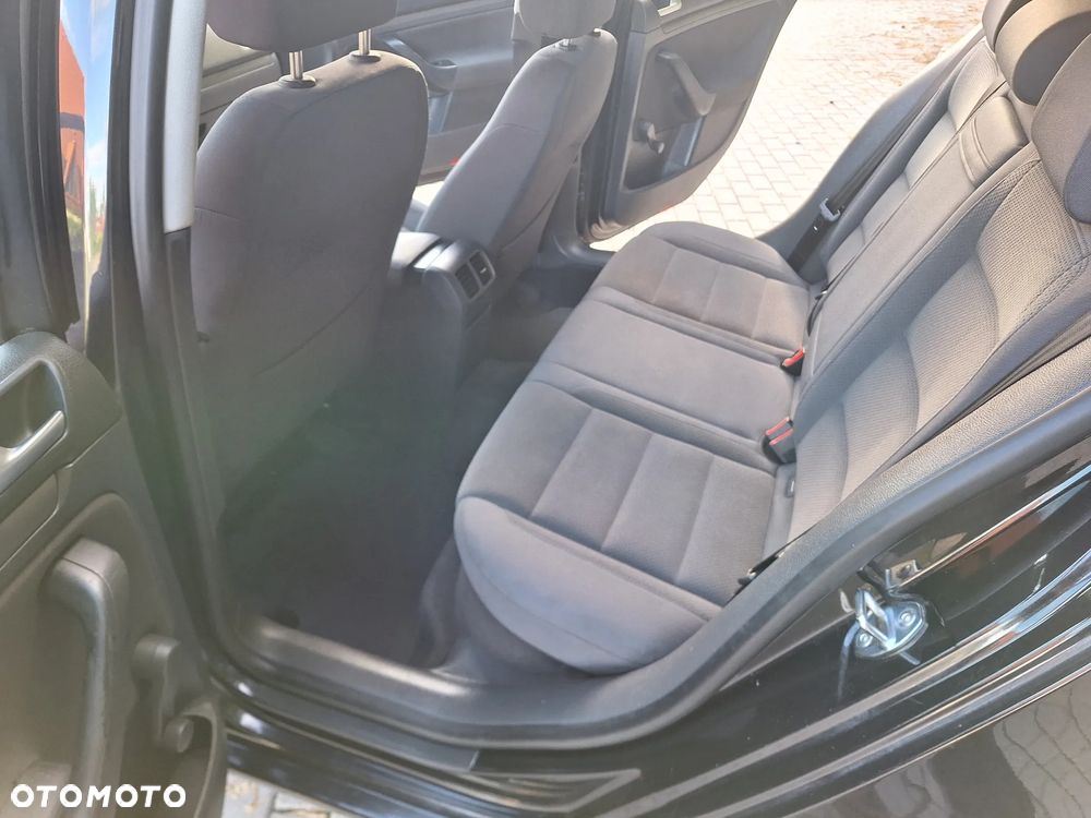 Volkswagen Golf 1.6 Tour Edition - 25
