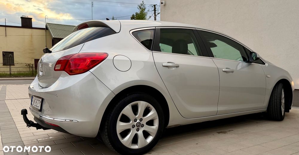Opel Astra 1.4 T Sport - 17
