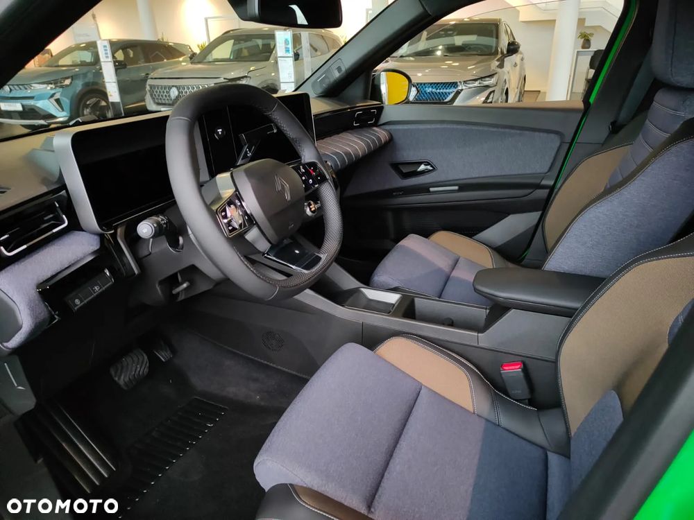 Renault 5 52kWh Comfort Range Techno - 13