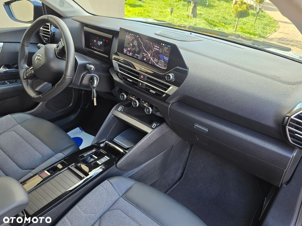 Citroën C4 BlueHDi 130 Stop&Start EAT8 FEEL PACK - 24