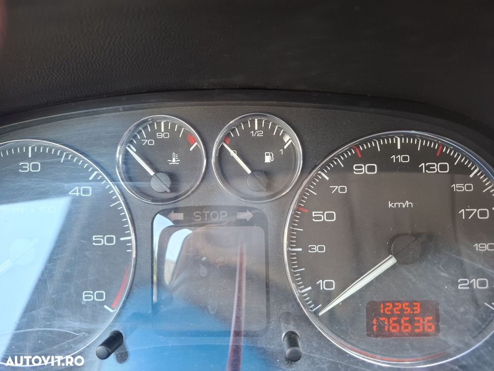 Peugeot 307 1.6HDi Base - 6