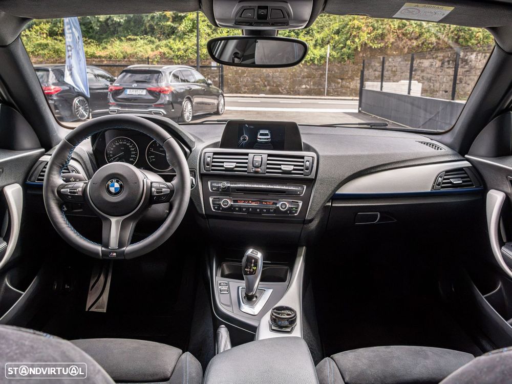 BMW 218 - 33
