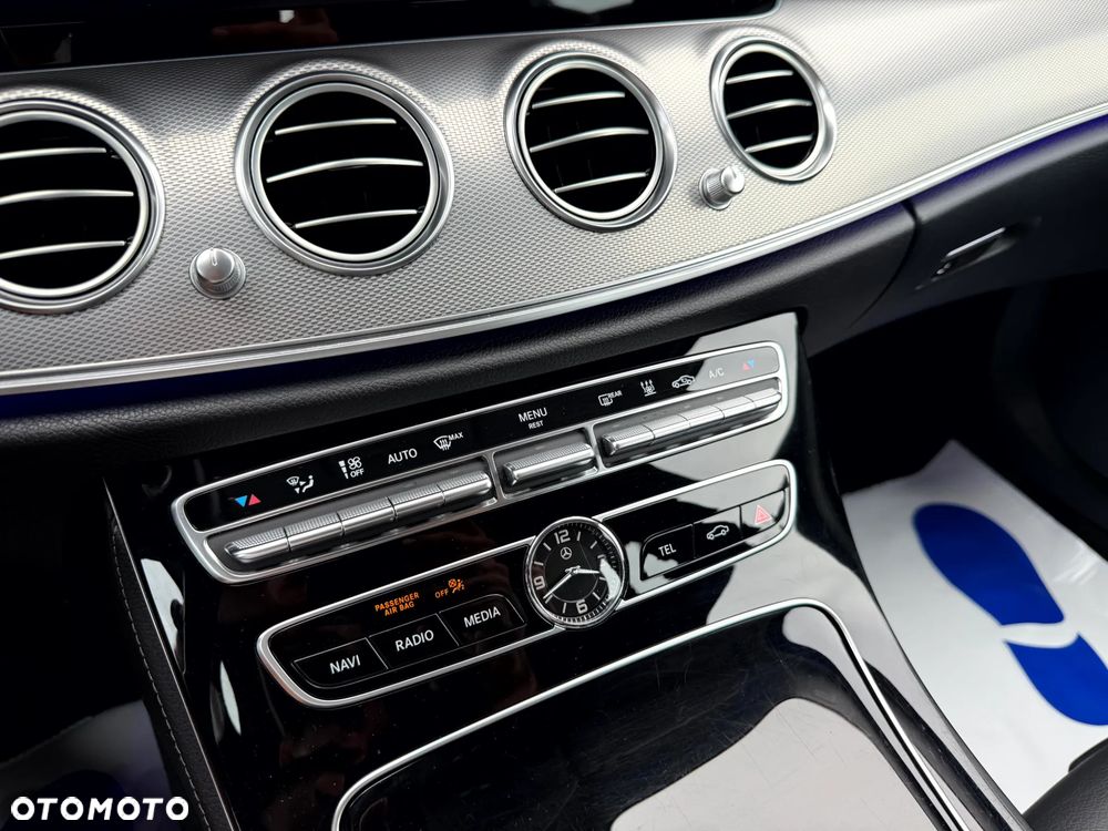 Mercedes-Benz Klasa E 220 d 9G-TRONIC Avantgarde - 17