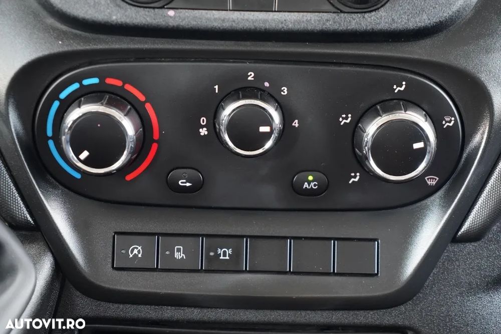 Iveco DAILY 35-140 / BASCULATOR DIN ALUMINIU / 6 LOCURI, REMORCABIL / DOUĂ / MANUAL / IMPORTAT / EURO 6 - 32