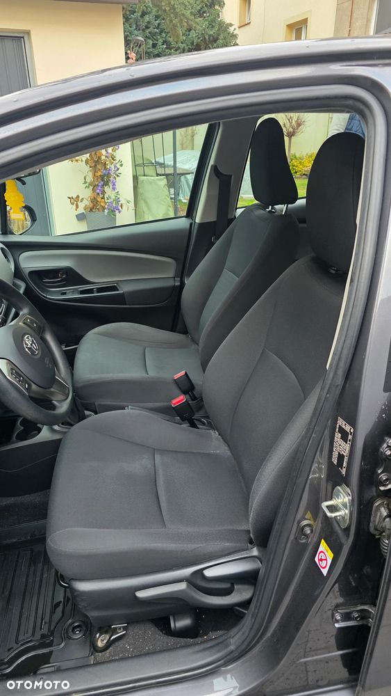 Toyota Yaris 1.5 Active - 4