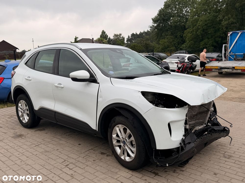 Ford Kuga 2.5 Duratec FHEV TITANIUM - 1