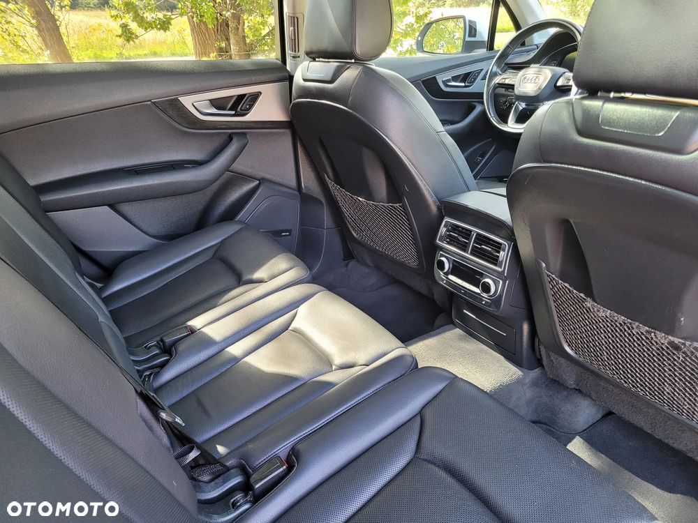 Audi Q7 3.0 TFSI Quattro Tiptr - 17