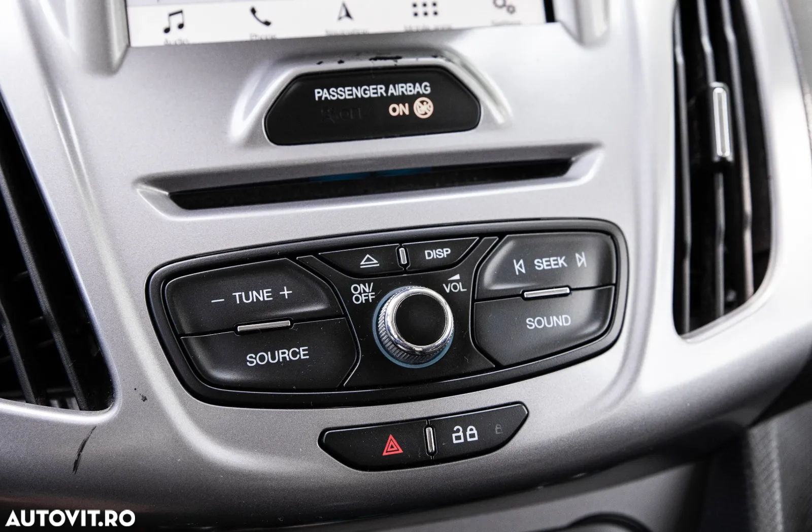 Ford Tourneo Connect 1.5 EcoBlue Start-Stop Titanium - 19