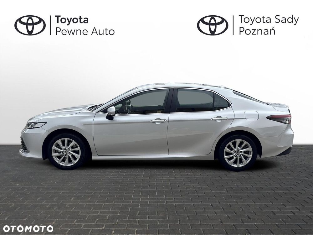 Toyota Camry 2.5 Hybrid Comfort CVT - 6