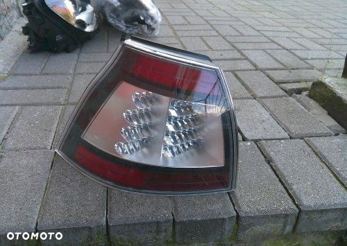 VW GOLF V LED LEWA TYLNA LAMPA HELLA ORYGINAŁ - 1