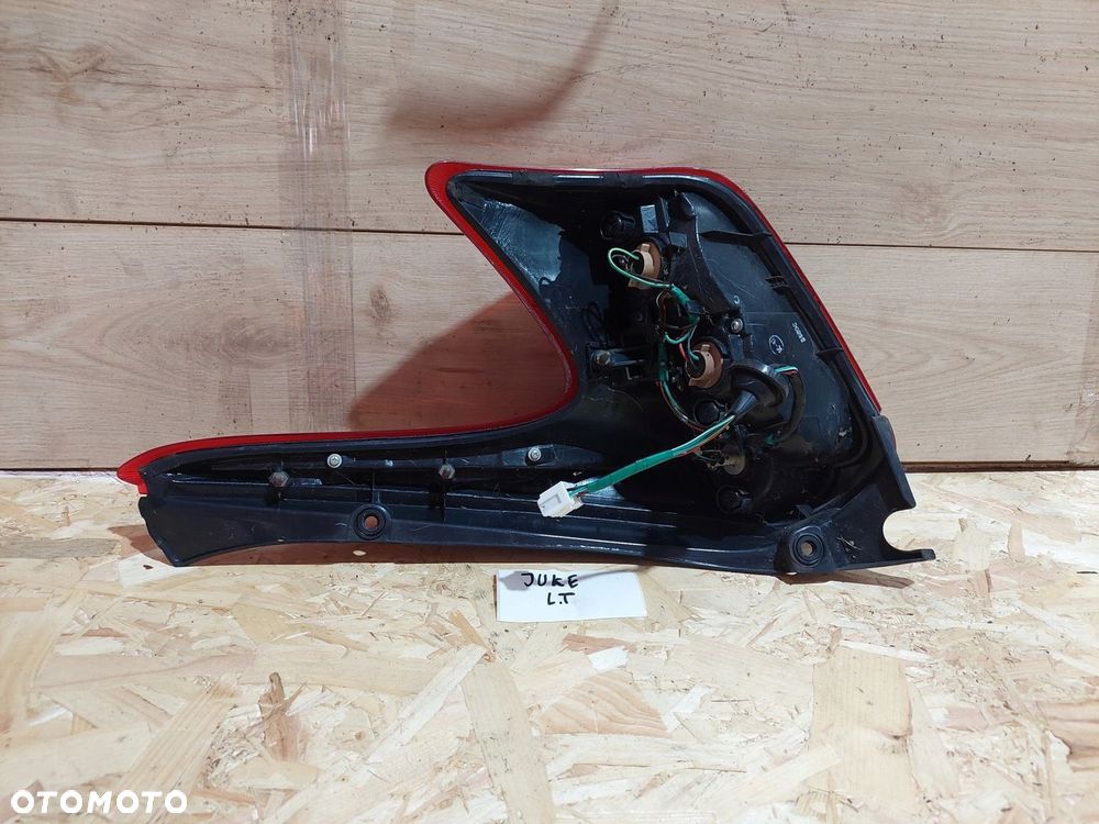 LAMPA TYŁ LEWA NISSAN JUKE F15 10-14 ROK ORYGINAŁ - 2