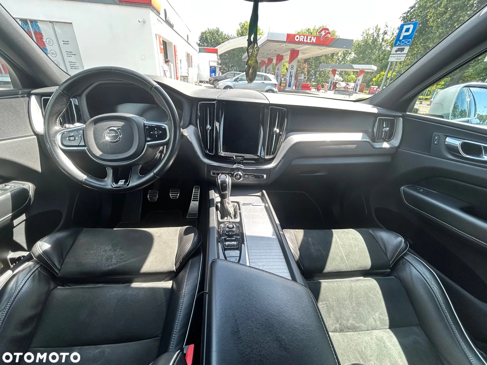 Volvo XC 60 D3 Drive-E R-Design Momentum - 8