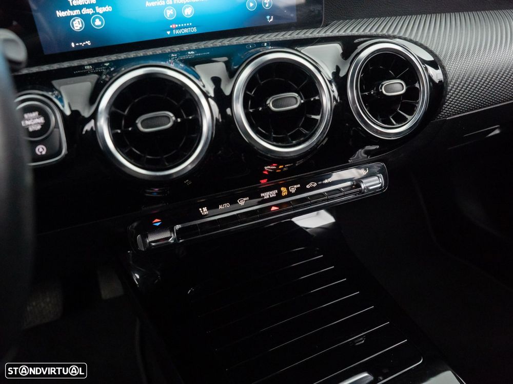 Mercedes-Benz A 200 Limousine Style Aut. - 25