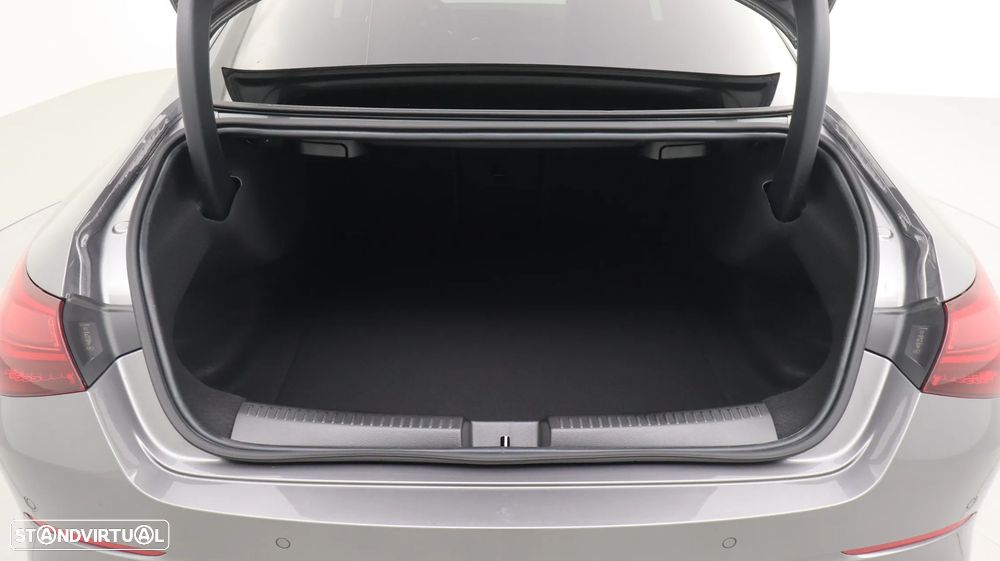 Mercedes-Benz CLA 180 d Progressive Aut. - 28