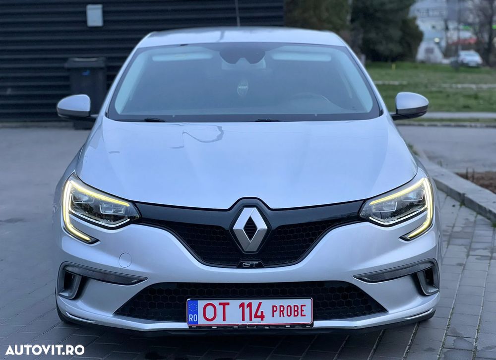 Renault Megane ENERGY TCe 205 EDC GT - 11
