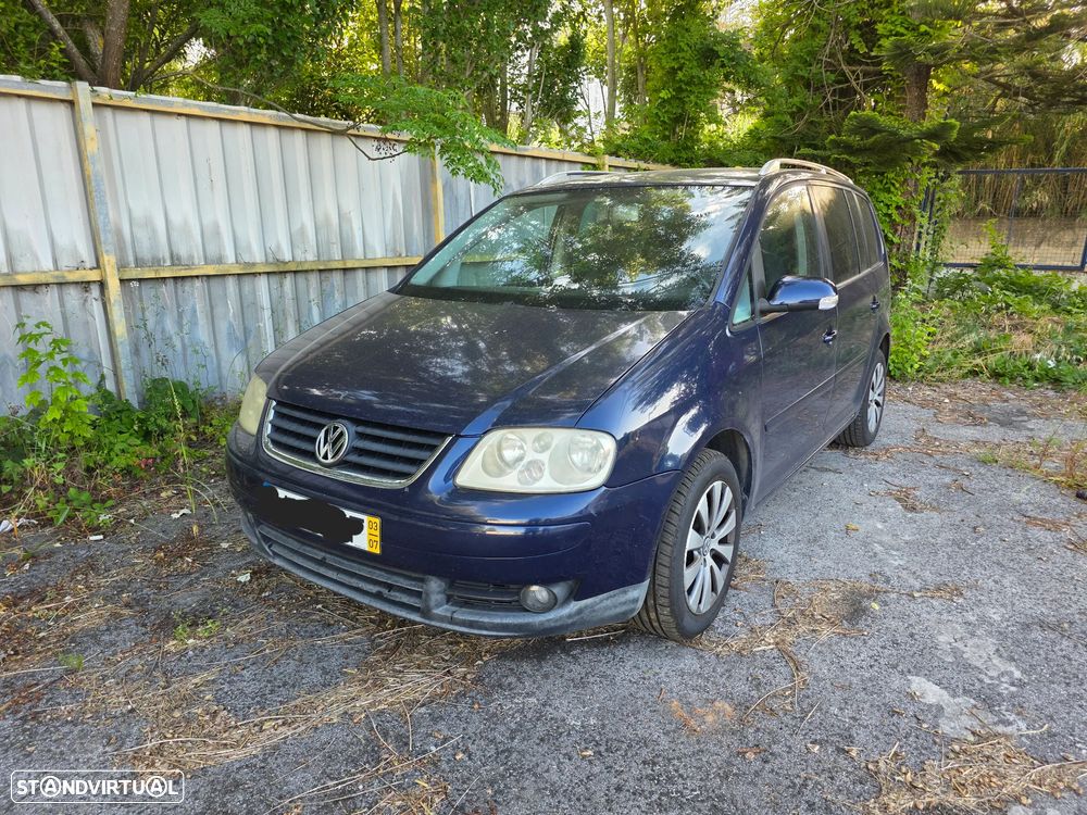 VW Touran - 1