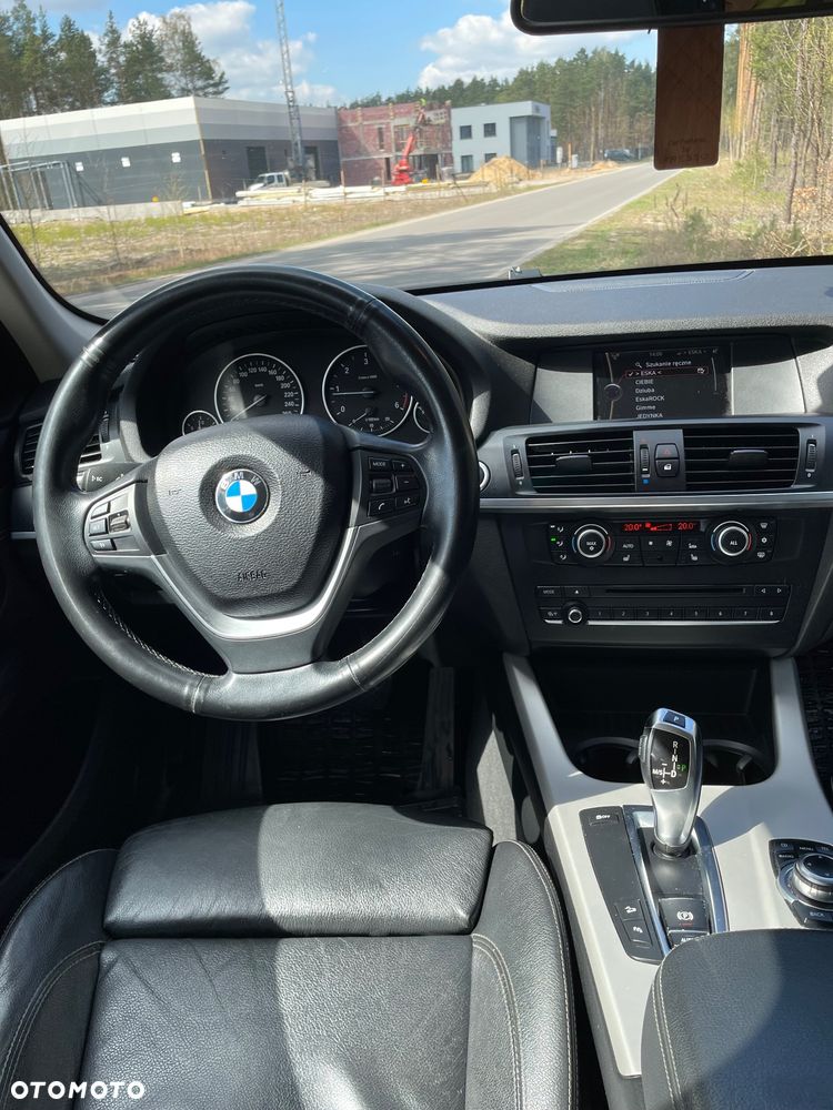 BMW X3 xDrive20d - 16