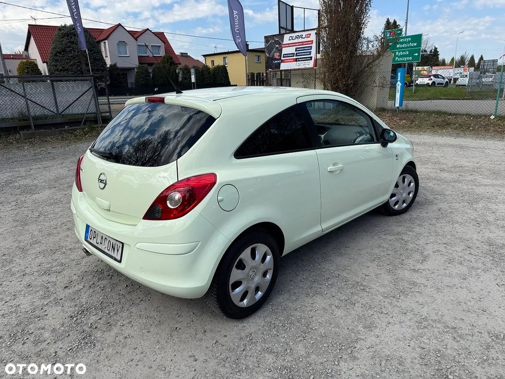 Opel Corsa - 11