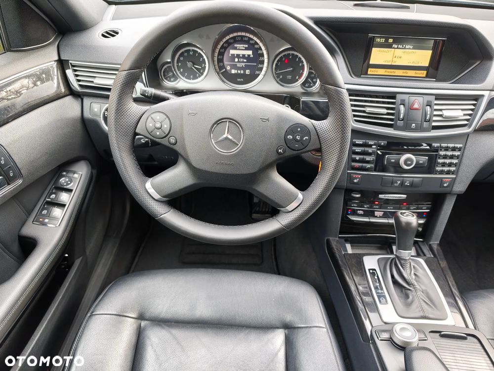 Mercedes-Benz Klasa E - 39