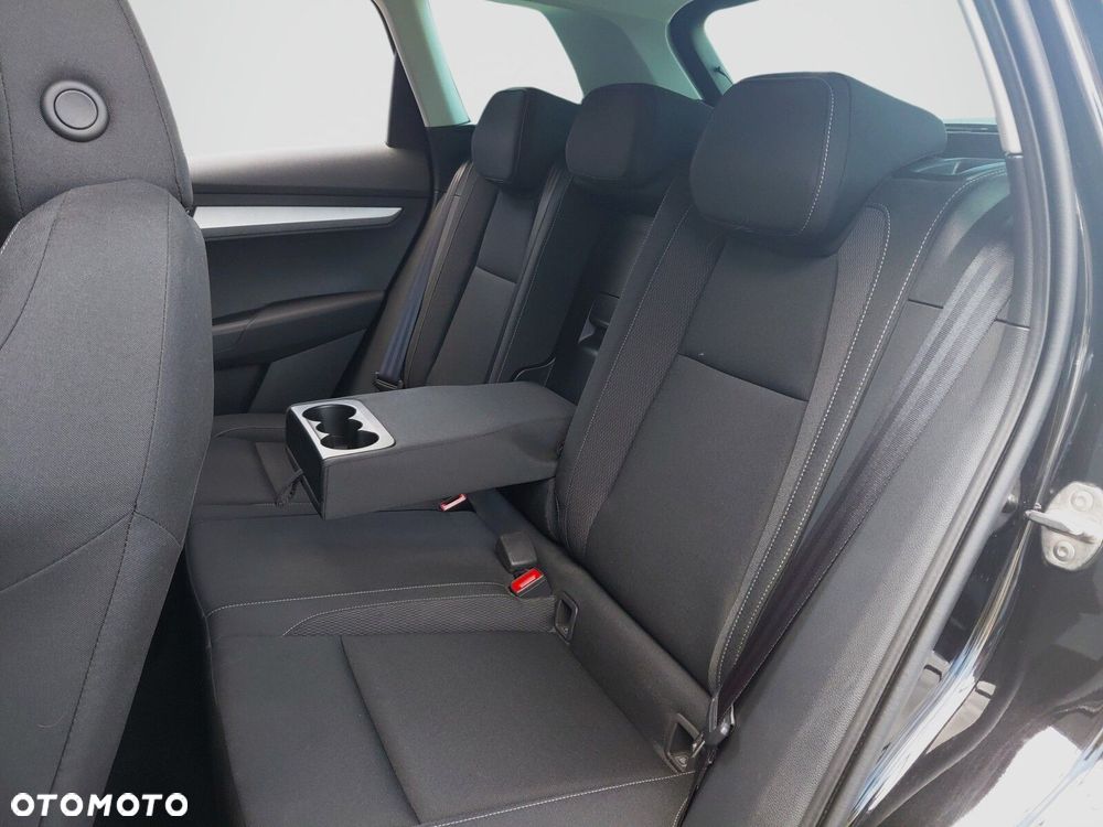 Skoda Karoq 1.5 TSI ACT Edition 130 DSG - 11