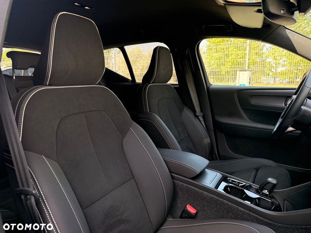Volvo XC 40 - 36