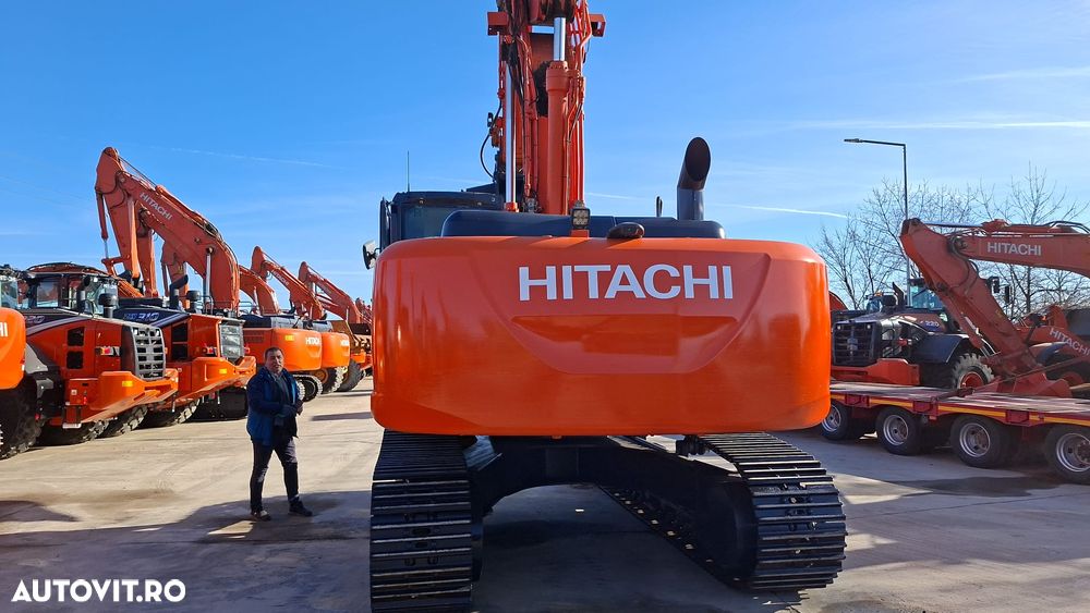 Hitachi ZX290LCN, 30 tone, 2014, 9.152h, latime 2,99m, 3 brate excavare, inst picon, inst rotire, gresare automata, Cupla rapida hidr, cupa 1,8mc, senile 80% ok, ad sapare 7m, bolt diam 90mm, 3 pompe hidr HITACHI, STARE BUNA-PROMOTIE 66.900 EUR+Tva - 35