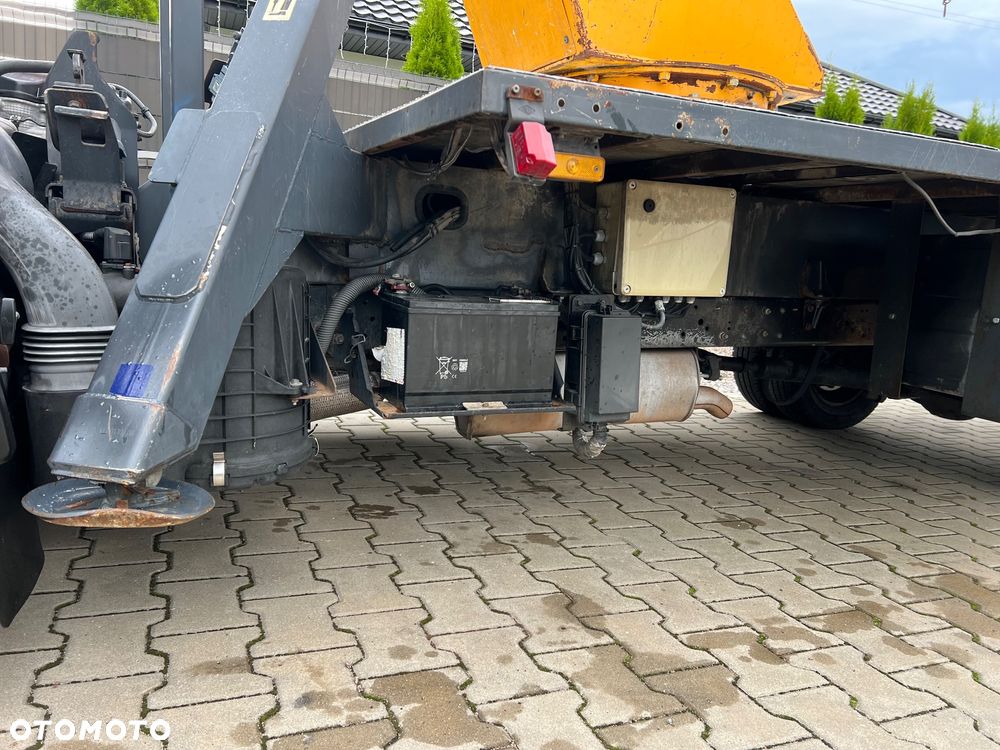 Renault Maxity - 27