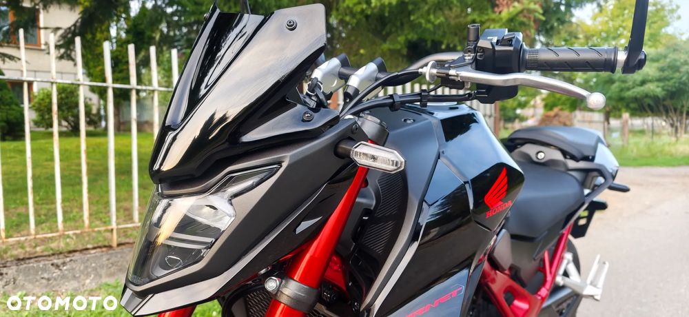 Honda CB - 9