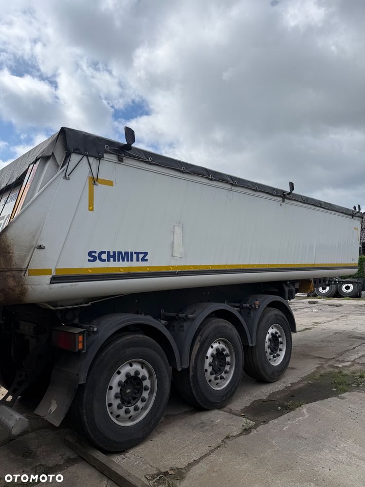 Schmitz Cargobull - 3