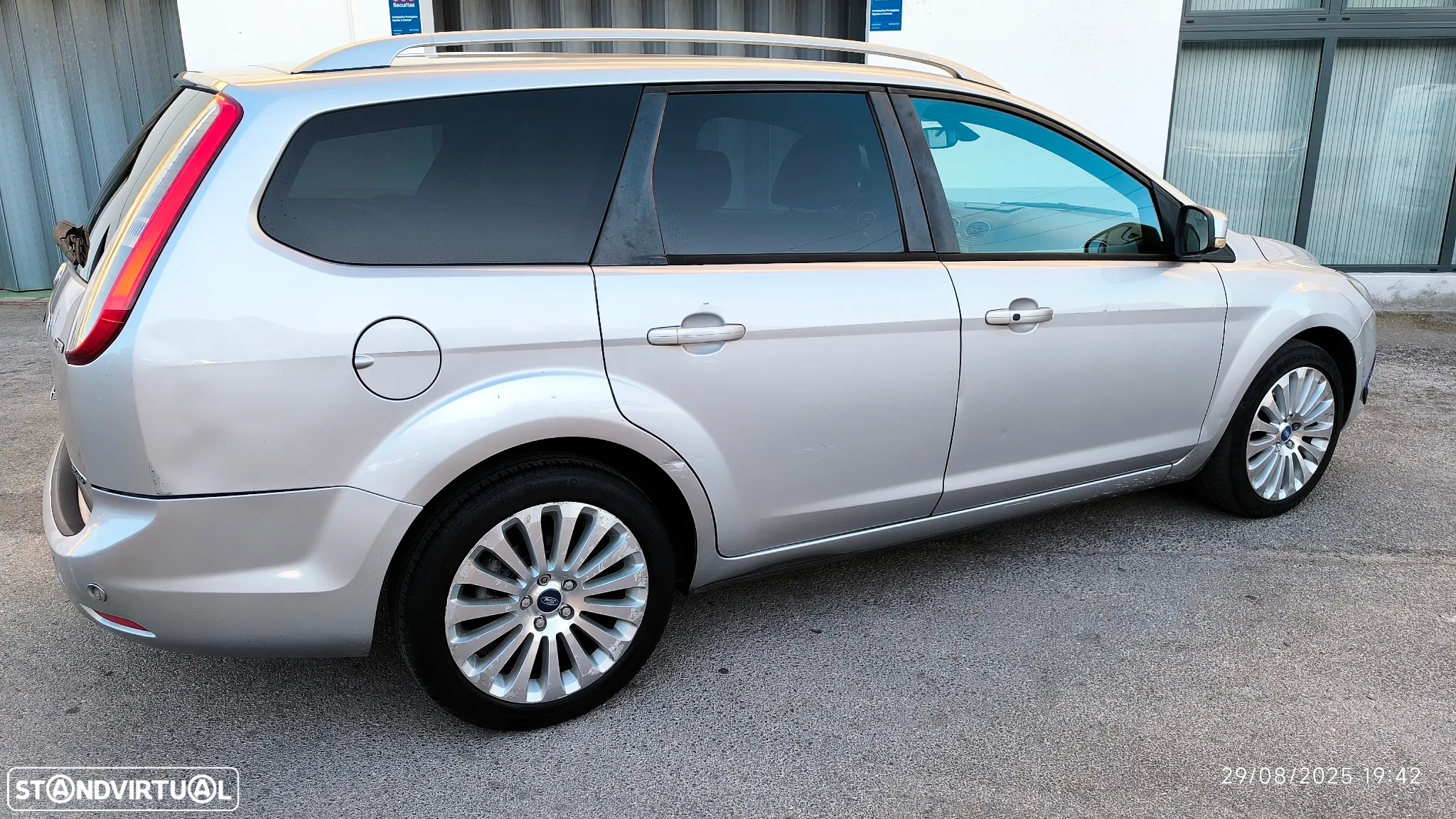 Ford Focus SW 1.6 TDCi Titanium - 19