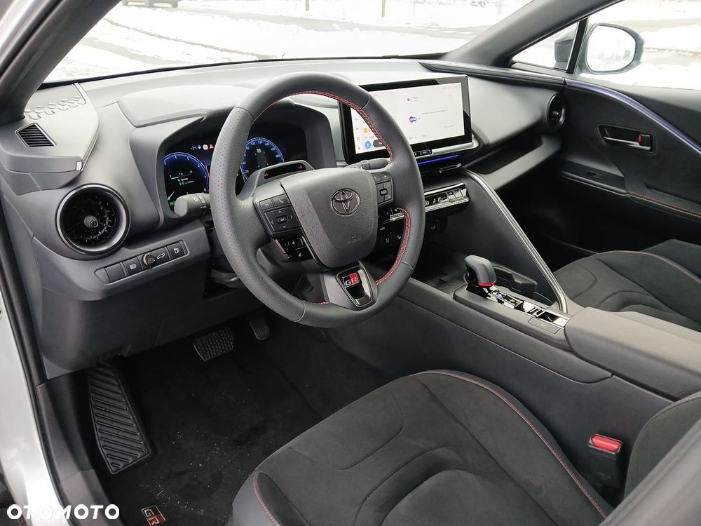 Toyota C-HR - 14