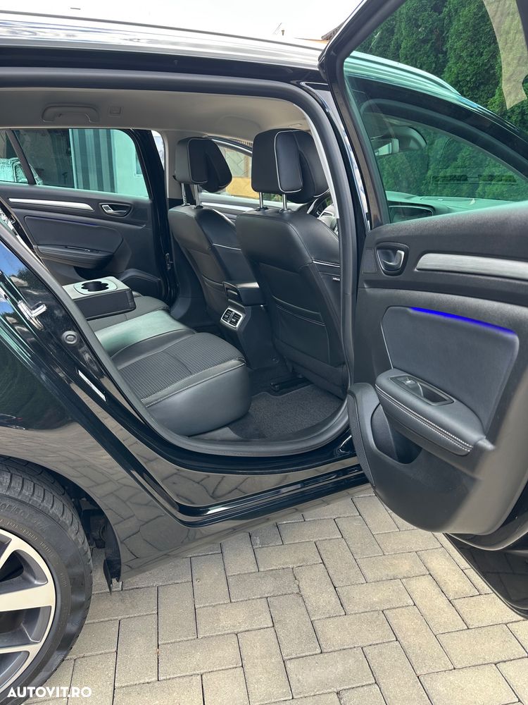 Renault Megane ENERGY dCi 130 BOSE EDITION - 17