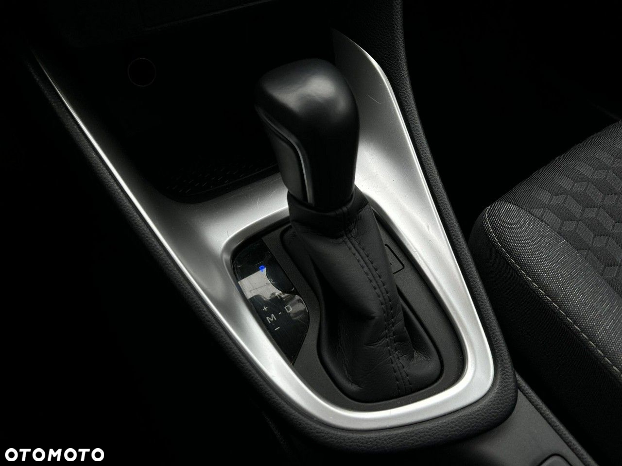 Toyota Yaris - 17