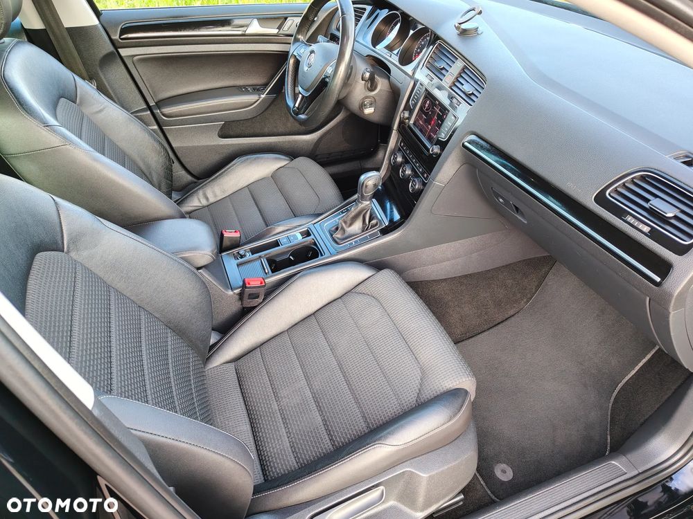 Volkswagen Golf 1.4 TSI BMT Highline DSG - 36