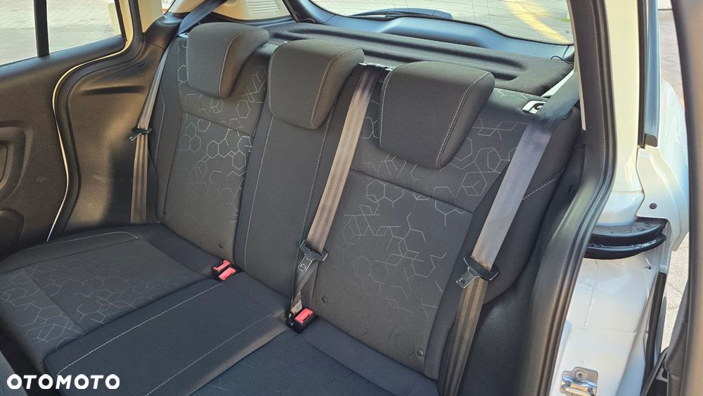 Ford B-MAX - 24