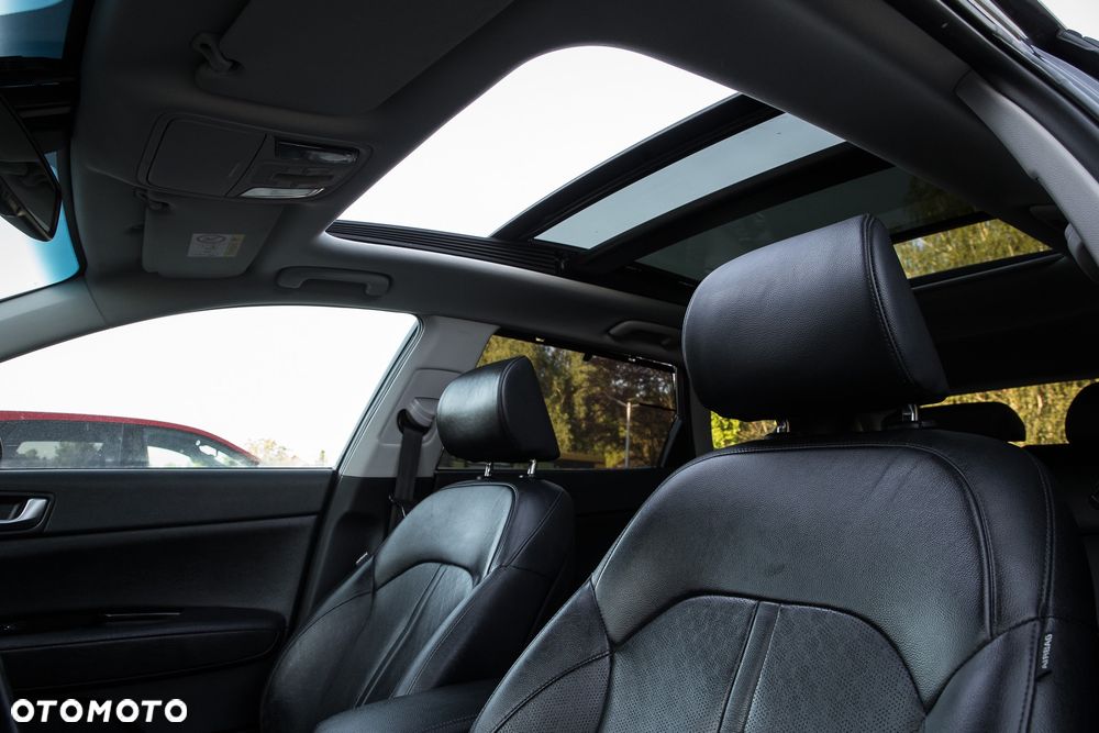 Kia Optima Sportagon 2.0 GDI Attract - 28