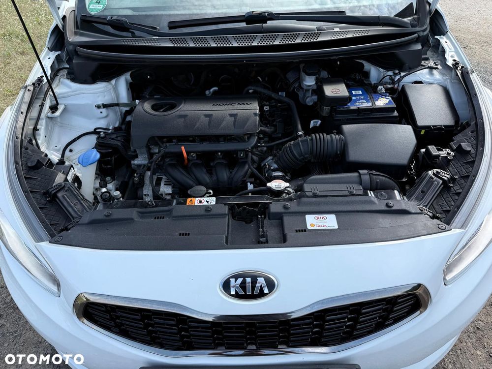 Kia Ceed 1.4 Smart Plus - 24