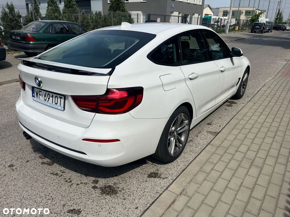 BMW Seria 3 320d - 8