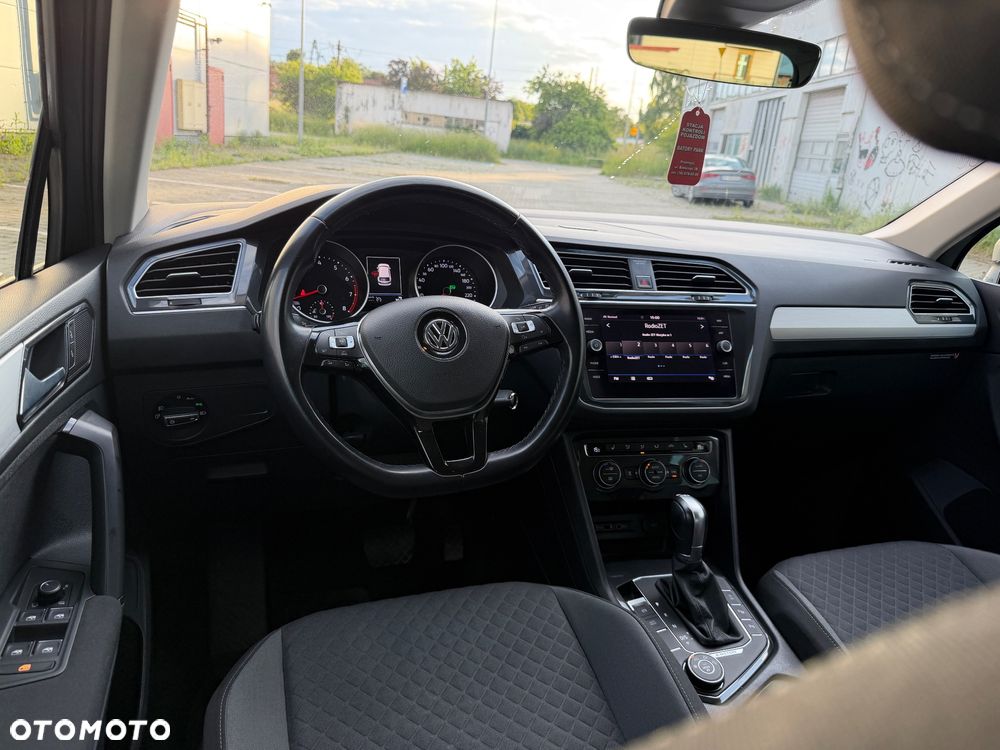 Volkswagen Tiguan 1.4 TSI DSG BlueMotion Technology Exclusive - 37