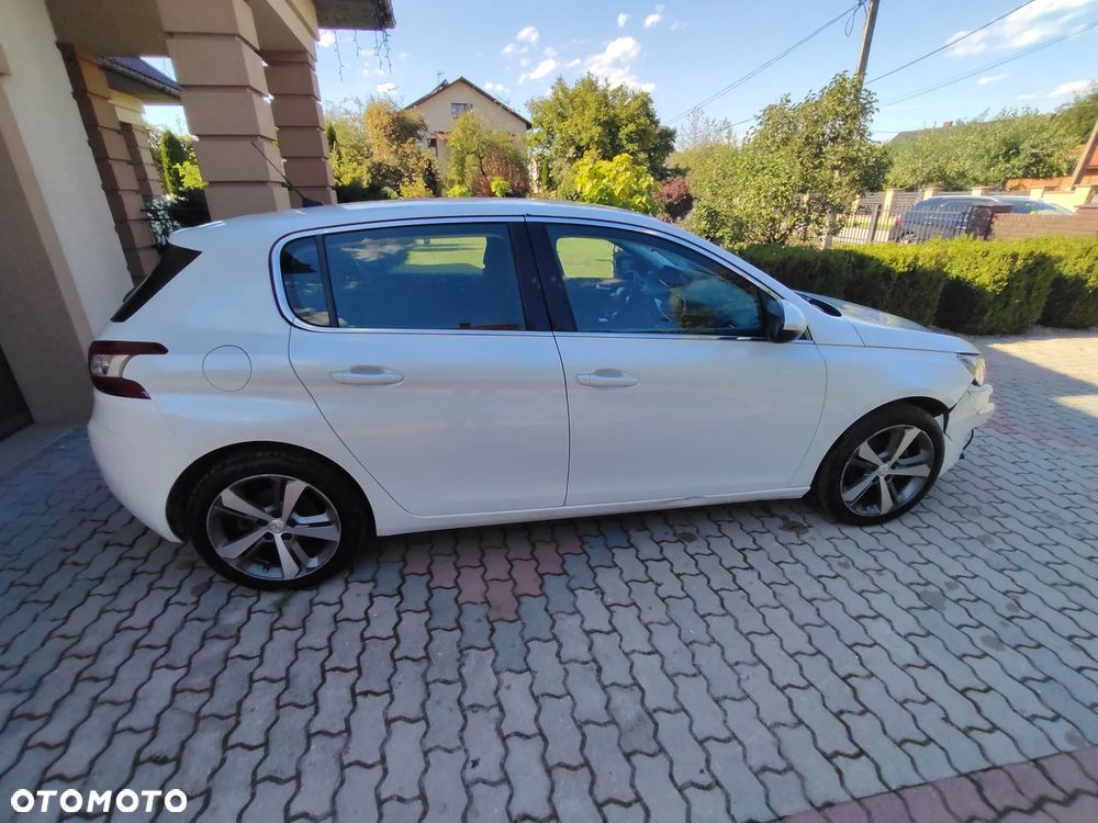 Peugeot 308 1.2 PureTech Allure S&S - 7